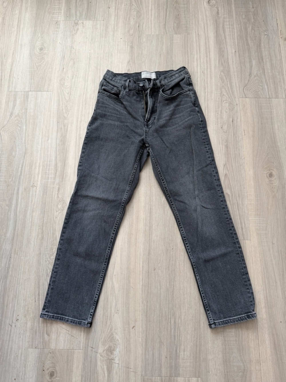Everlane Women's Ankle Straight Jeans - Charcoal Black